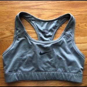 Gray Nike Pro Sportsbra size Small